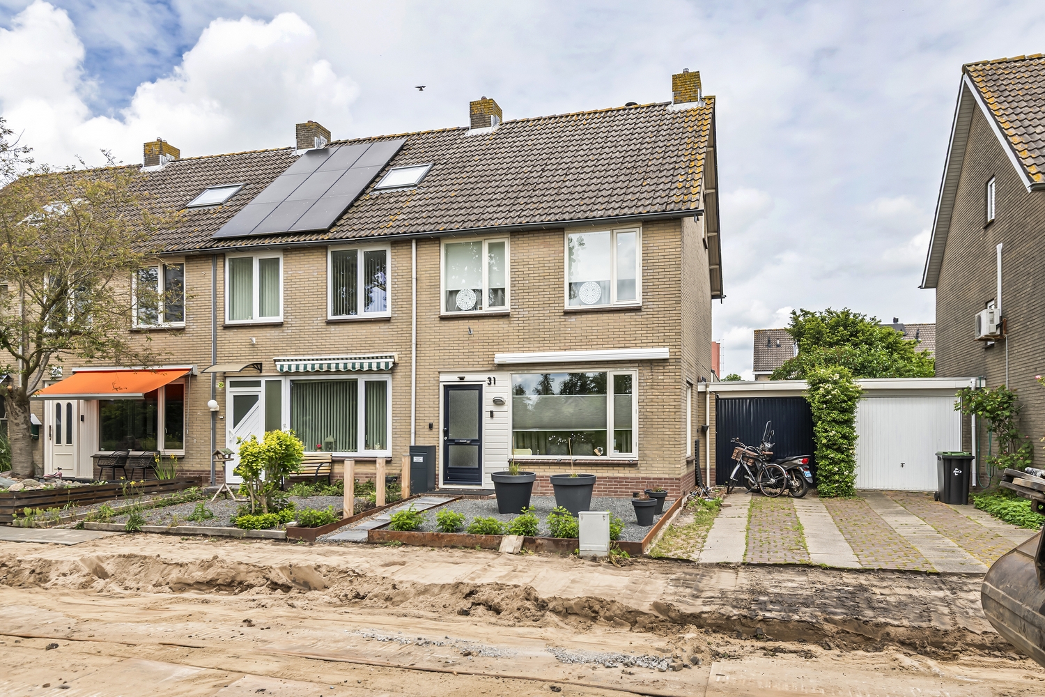 Acquoylaan 31, Tiel