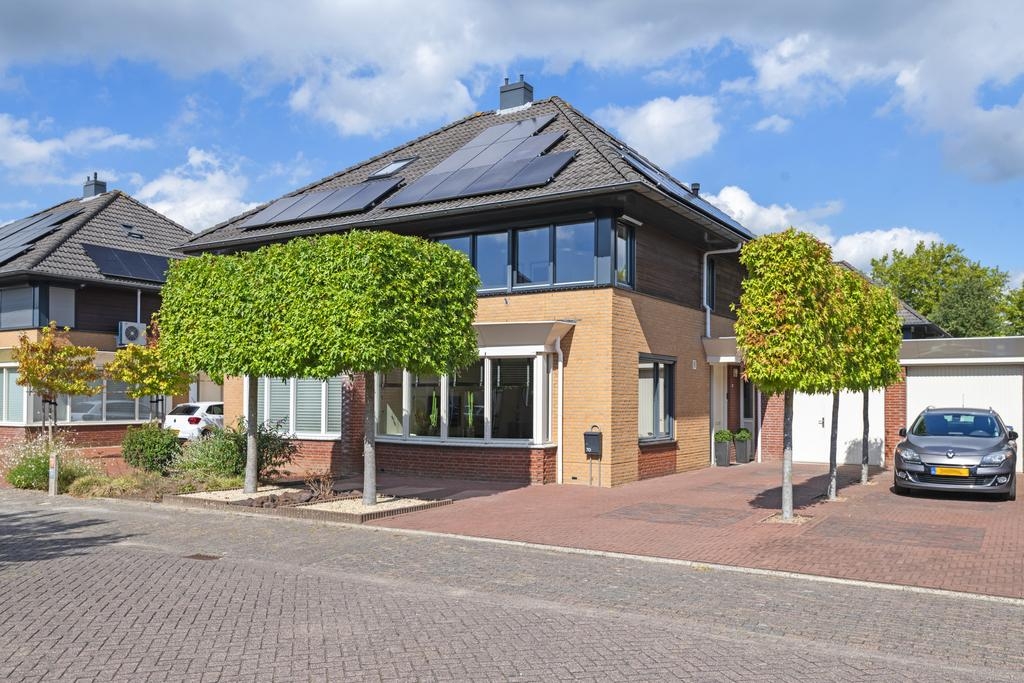 J. van Zantenstraat 70, Meteren