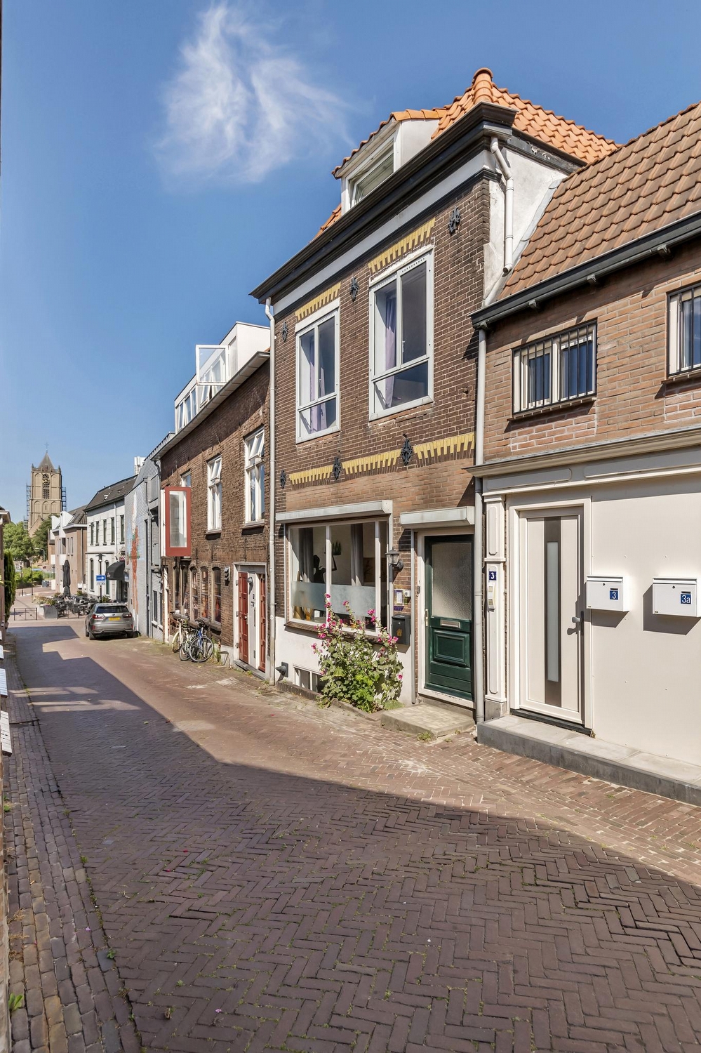 Tolhuiswal 1, Tiel
