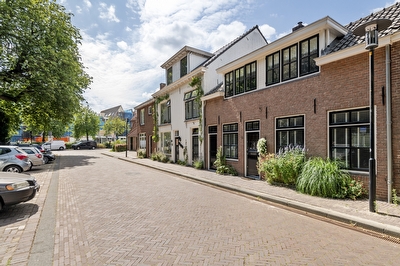 1e Achterstraat 8, Tiel
