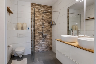 Aardbeivlinder 112, Tiel