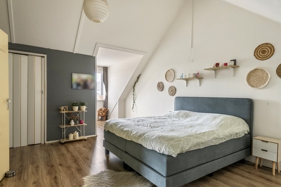 Aardbeivlinder 112, Tiel