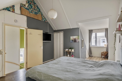 Aardbeivlinder 112, Tiel