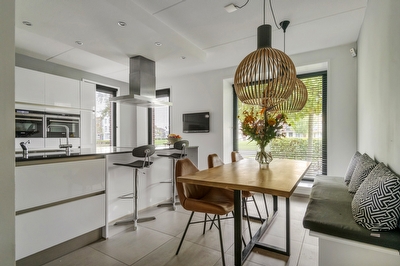 Aardbeivlinder 46, Tiel