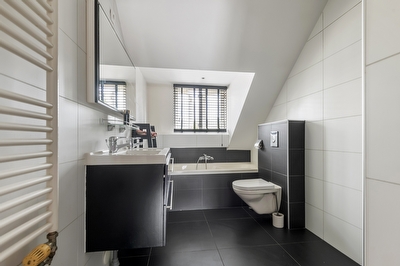 Adamsweg 34, Tiel