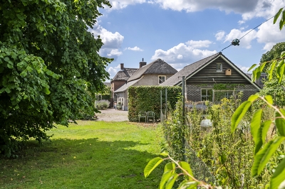 Brouwersstraat 11, Beneden-Leeuwen