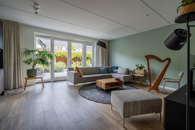 Bruine Eikenpage 60, Tiel