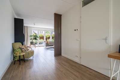 Bruine Eikenpage 60, Tiel