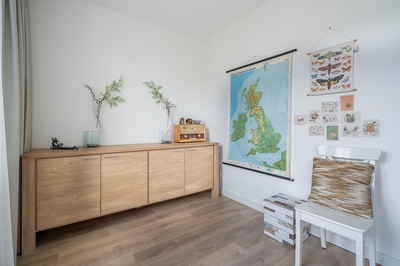 Bruine Eikenpage 60, Tiel