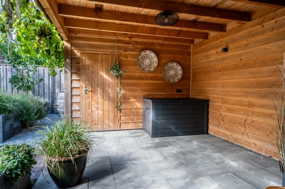 Bruine Eikenpage 60, Tiel