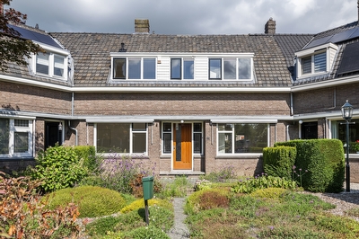 Burgemeester Meslaan 2, Tiel