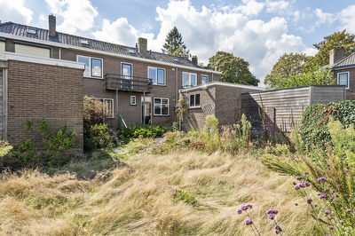 Burgemeester Meslaan 2, Tiel