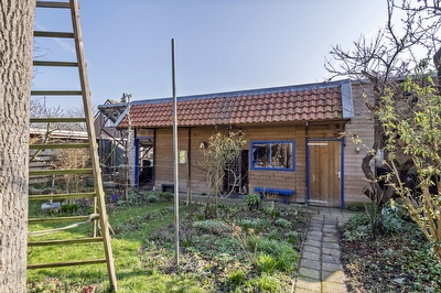 De Schoorsteen 23 B, Kerk-Avezaath