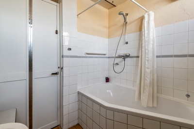 De Schoorsteen 23 B, Kerk-Avezaath