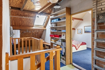 De Schoorsteen 23 B, Kerk-Avezaath