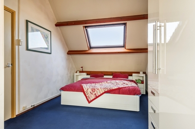 De Schoorsteen 23 B, Kerk-Avezaath