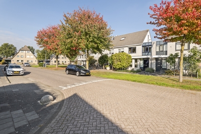 Dijkmanzoet 71, Tiel