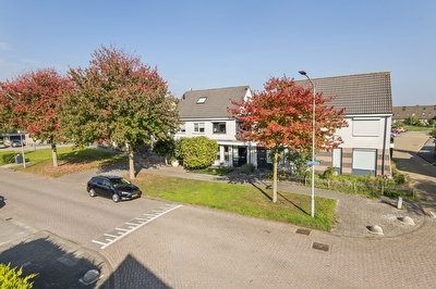 Dijkmanzoet 71, Tiel