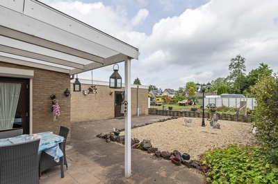 Dijkstraat 4 a, Beneden-Leeuwen