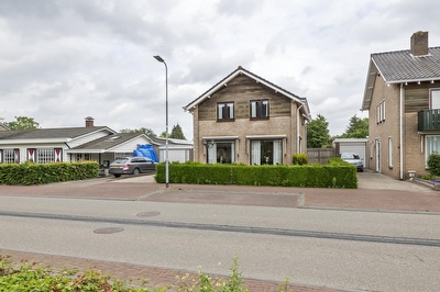 Dijkstraat 4 a, Beneden-Leeuwen