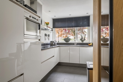 Gentiaanblauwtje 11, Tiel