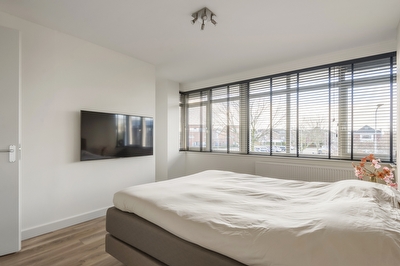 Grote Vuurvlinder 25, Tiel