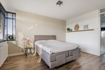 Grote Vuurvlinder 25, Tiel