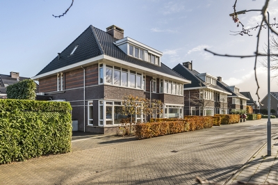 Grote Vuurvlinder 25, Tiel