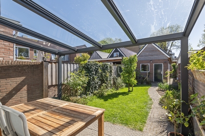 Honingstraat 15, Tiel