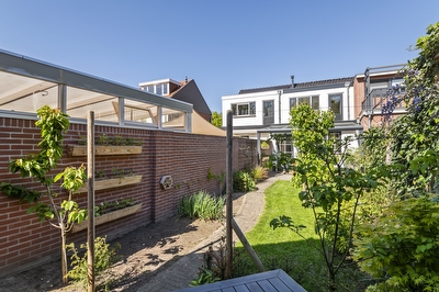 Honingstraat 15, Tiel