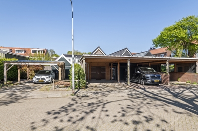 Honingstraat 15, Tiel