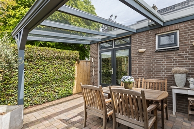 Lijsterstraat 2, Tiel