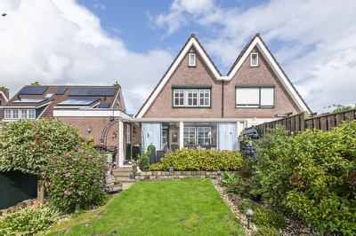 Lingedijk 65 a, Wadenoijen