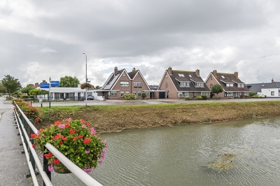 Lingedijk 65 a, Wadenoijen