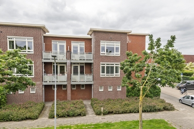 Mercuriusstraat 64, Tiel