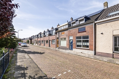 Nachtegaallaan 59, Tiel