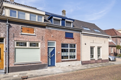 Nachtegaallaan 59, Tiel