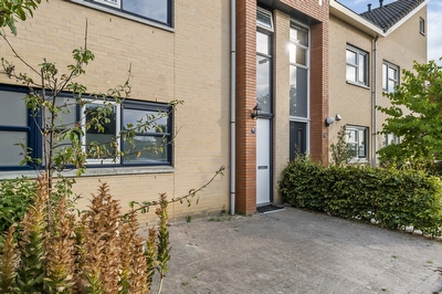 Nachtegaallaan 71, Tiel
