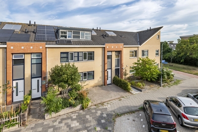 Nachtegaallaan 71, Tiel
