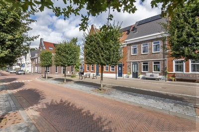 Noorderhof 77, Meteren