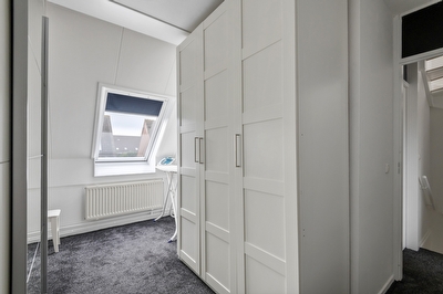Notarisappel 146, Tiel