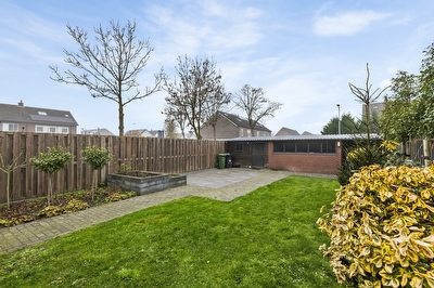 Ottenhofstat 36, Kerk-Avezaath