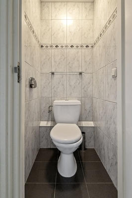 Ottenhofstat 36, Kerk-Avezaath