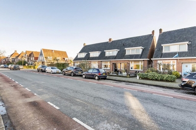 Papesteeg 55, Tiel