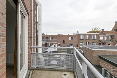 Plein 38 24, Tiel