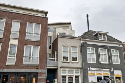 Plein 38 24, Tiel