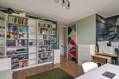 Roosjestin 12, Tiel