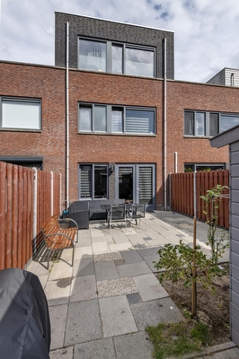 Roosjestin 12, Tiel