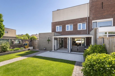 Ruisvoorn 9, Tiel