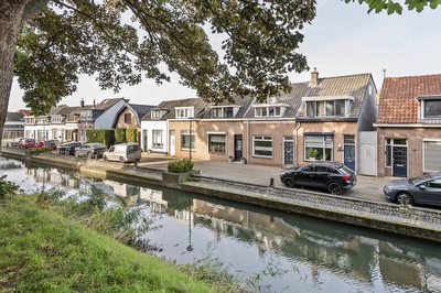 St. Walburgbuitensingel 42, Tiel